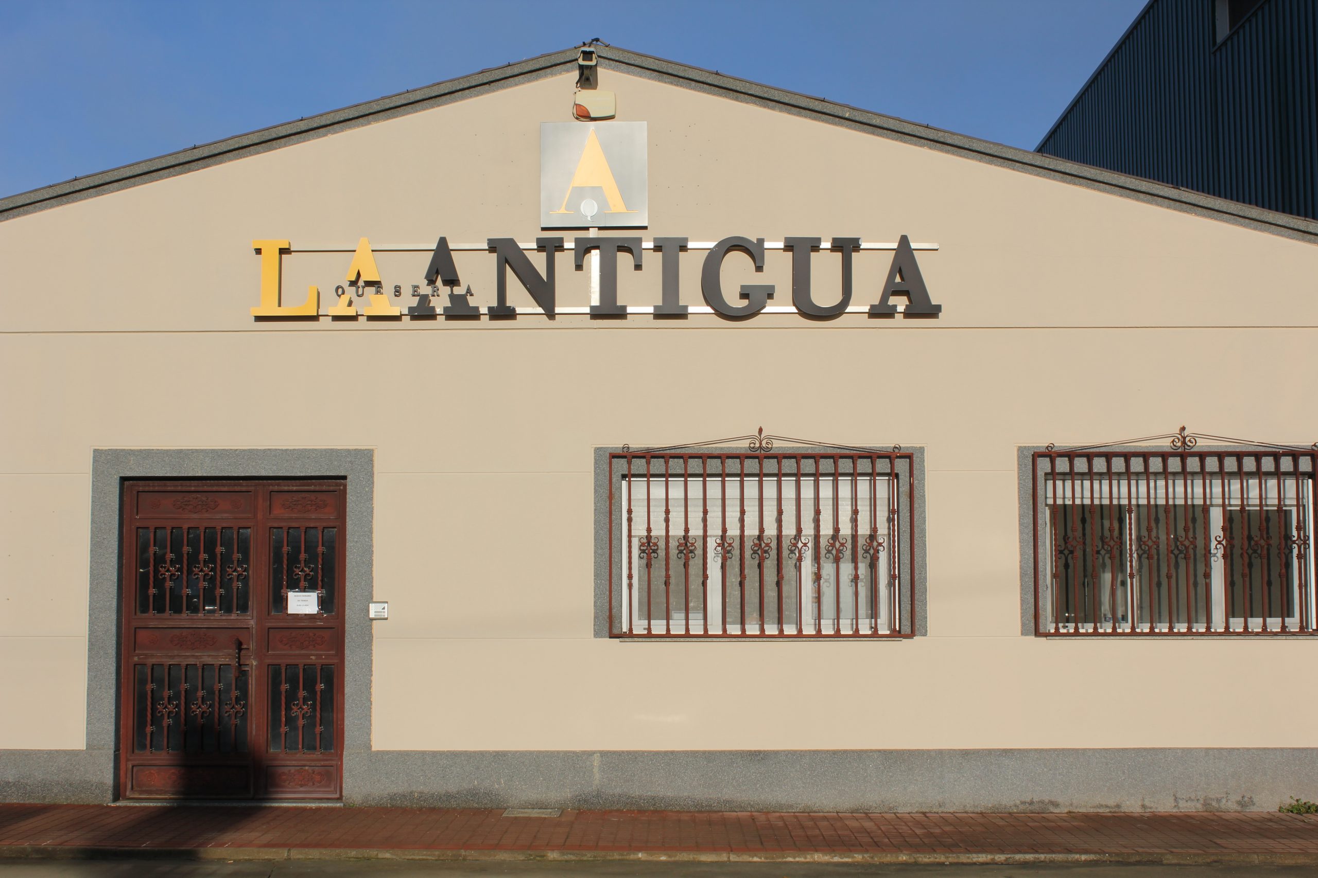quesería-la-antigua-viajar-autocaravana-govans
